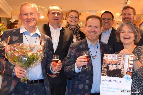 v.l.: Oliver Spiller (Rosegardens), Matthias Frank (Signal Iduna), Kerstin Brkasic-Bauer (IHK Nürnberg für Mittelfranken), Michael Heidrich (Rosegardens), Alexander Fortunato (IHK Nürnberg für Mittelfranken), Andreas Schöffel (HBE) und Claudia Keck (Signal Iduna)