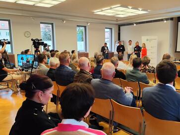 Steuergeldverschwendung: „Im Zweifel zahlen wir alle!“