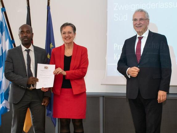 Eching: Oberbayerischer Integrationspreis für Rewe Süd 