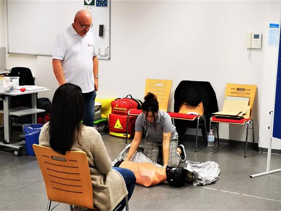 Regensburg: Erste-Hilfe-Kurse für HBE-Mitglieder 