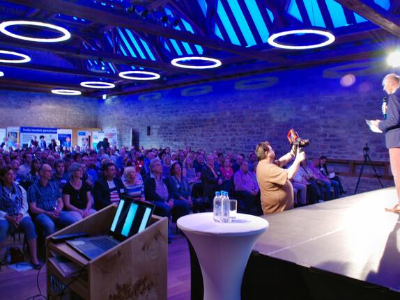 Rottendorf: Butter, Brot und Läusespray