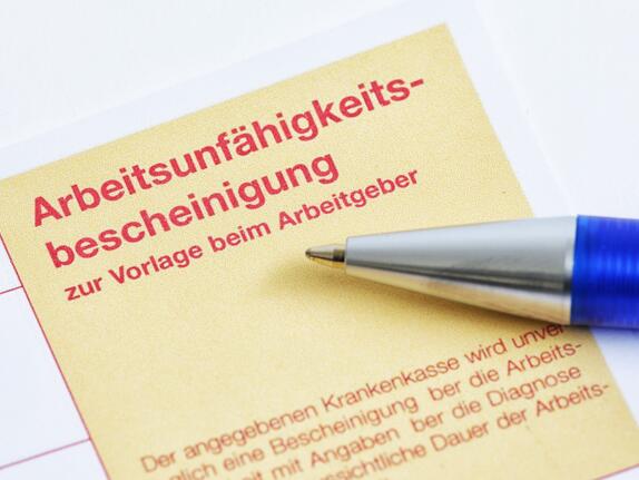 Gerichtsurteil: Teilnahme am Personalgespräch im Krankheitsfall