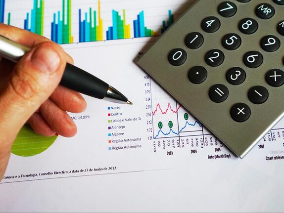 Planungshilfe für Einzelhändler: Umsatzkorrekturfaktoren 2019