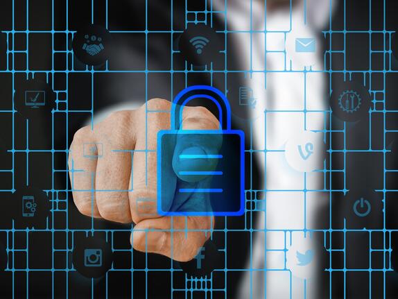 Kreditkartendaten: Kostenfreier Selbstnachweis für PCI Zertifizierung ausreichend