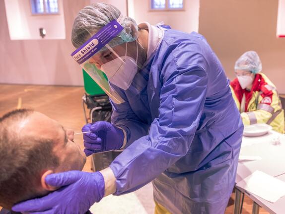 Corona-Lockerungen: Verkürzung der Isolation auf fünf Tage und Wegfall der Quarantäne