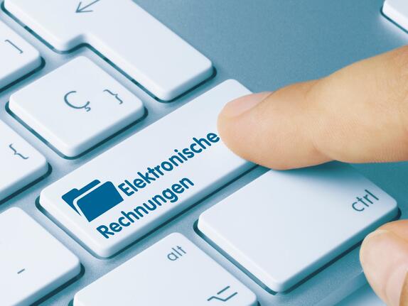 E-Rechnung ab 2025 Pflicht: Jetzt für Webinar anmelden