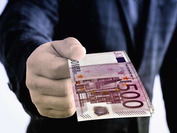 Steuerfreie Sonderzahlung für Beschäftigte: Auszahlungsfrist endet 31. März 2022