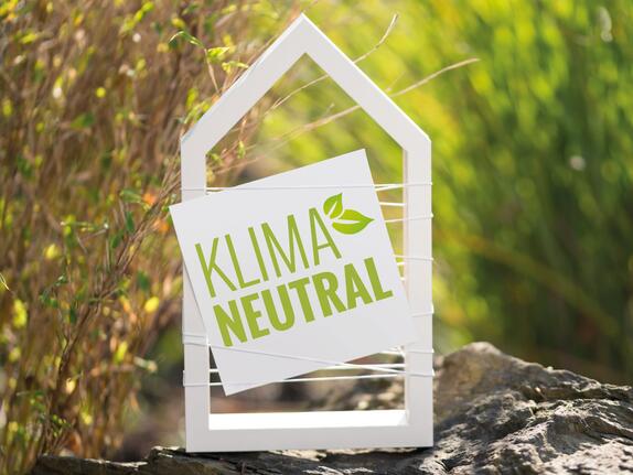 Energiekosten senken und Klima schützen: Neuer Leitfaden für Einzelhandelsunternehmen 