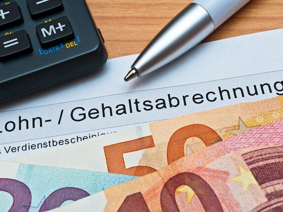 Tarifkonflikt: HBE empfiehlt freiwillige Entgeltanhebung bei Löhnen und Gehältern