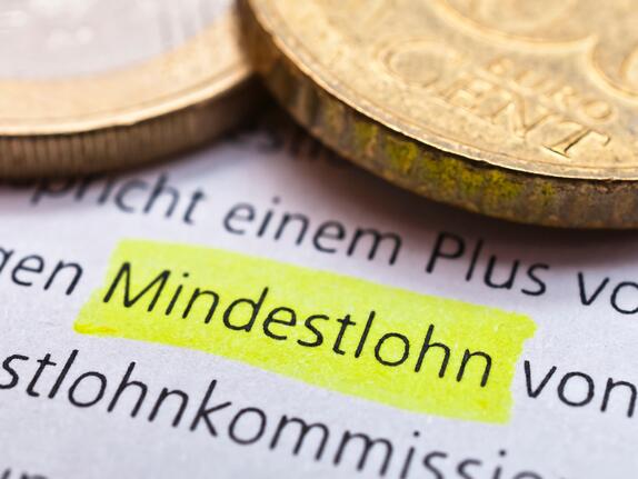 Arbeitgeber aufgepasst: Ab Januar 2024 wichtige Änderungen bei Mindestlohn, Mini- und Midijobs