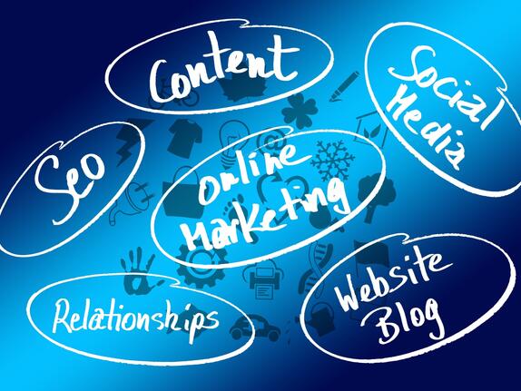 E-Commerce-Zusatzqualifikation: Mitarbeiter kostenfrei fit für die Kundenberatung machen