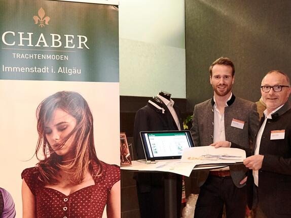 „Handel im Wandel“: Schaber Trachtenmoden gewinnt Innovationspreis der Rid Stiftung