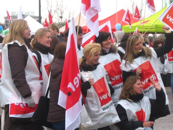 Tarifverhandlungen im bayerischen Einzelhandel: Verdi lehnt verbessertes Angebot ab