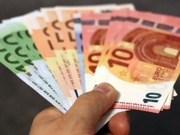 Entgelttransparenzrichtlinie: HDE warnt vor neuem Bürokratiedschungel 