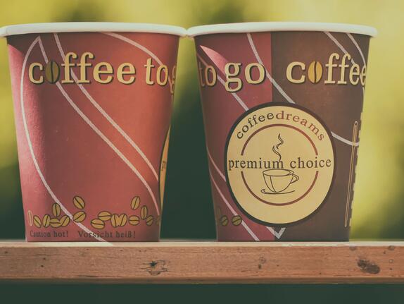 Verpackungsgesetz: Registrierungspflicht ab 2022 auch bei Serviceverpackungen