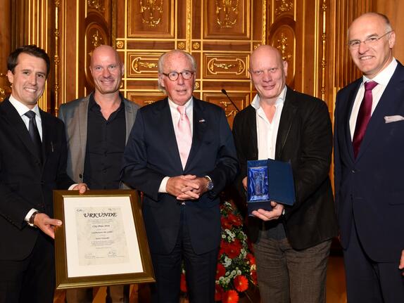 Hohe Auszeichnung: Erich Vorwohlt erhält Augsburger City-Preis