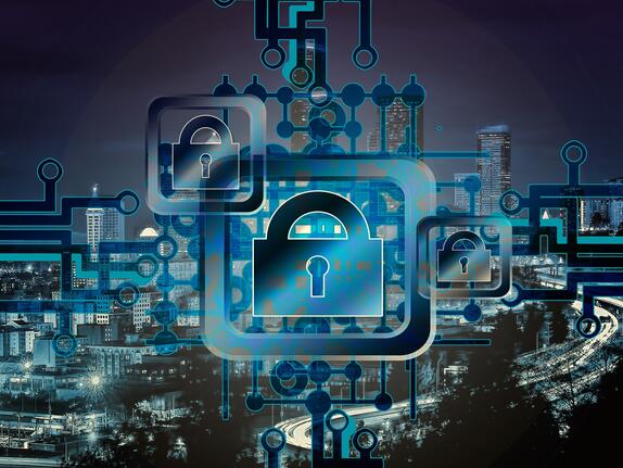 Sicherheit im Handel: Schutz vor Ladendiebstahl, Einbruch und Cyberattacken