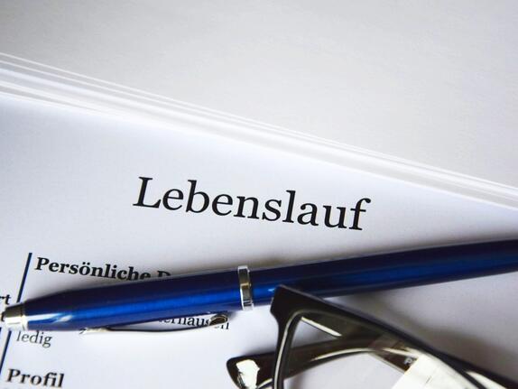 In eigener Sache: Volljurist (m/w/d) für den Standort Augsburg (VZ/TZ) gesucht