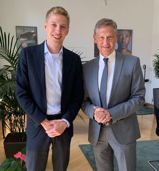 HBE-Hauptgeschäftsführer Wolfgang Puff (r.) und Münchens 2. Bürgermeister Dominik Krause (l.).